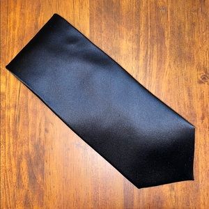 Geoffrey Beene Black Silk Tie